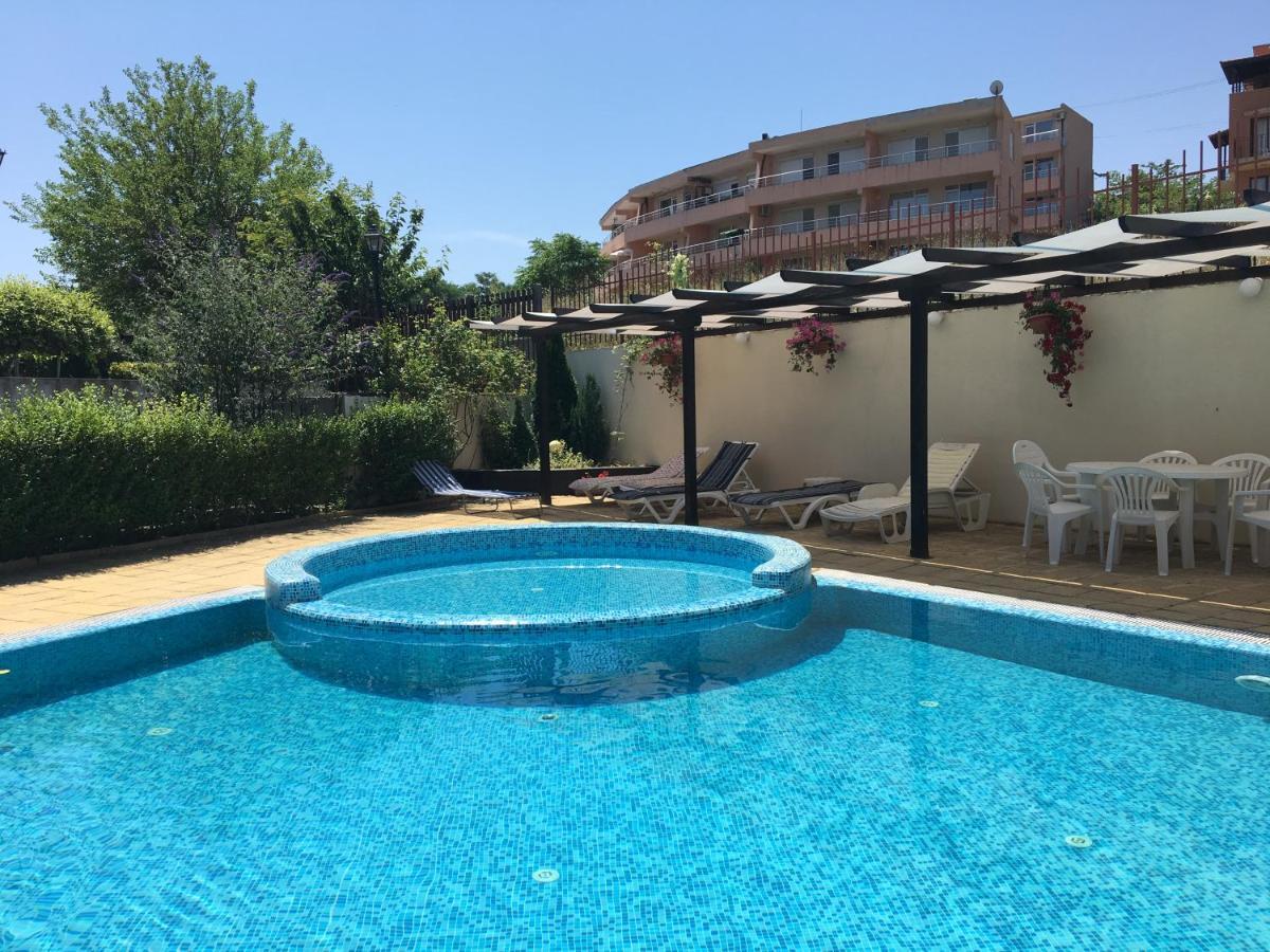 Студио Сони 1 Sosopol Exterior foto